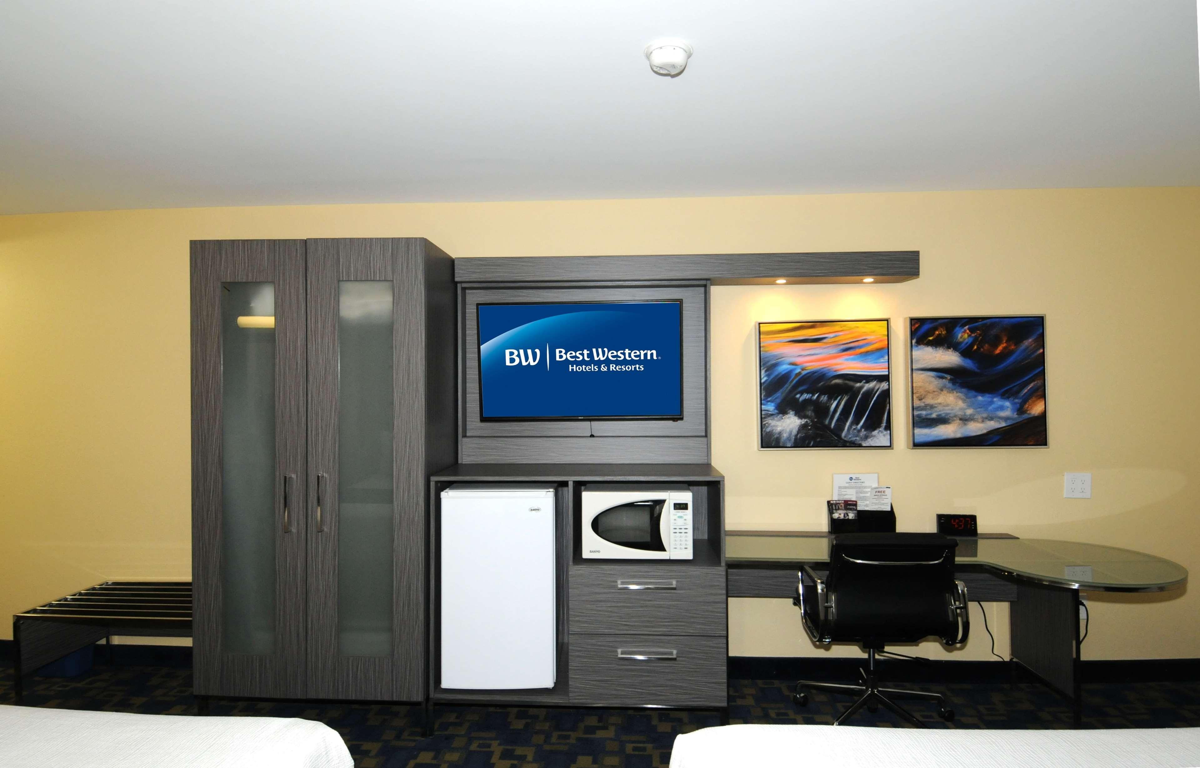 רד בלאף Best Western Antelope Inn & Suites מראה חיצוני תמונה