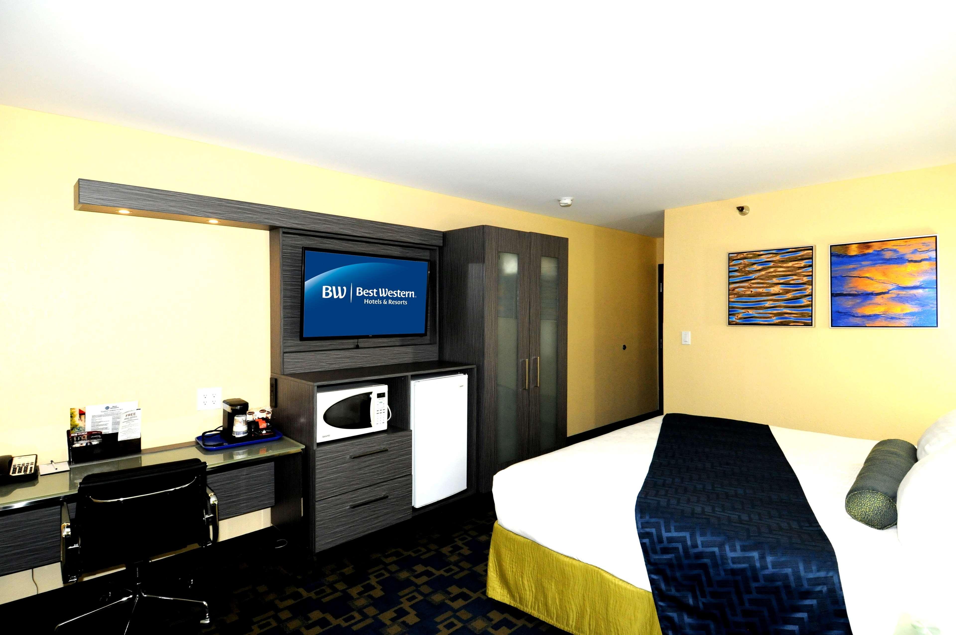 רד בלאף Best Western Antelope Inn & Suites מראה חיצוני תמונה