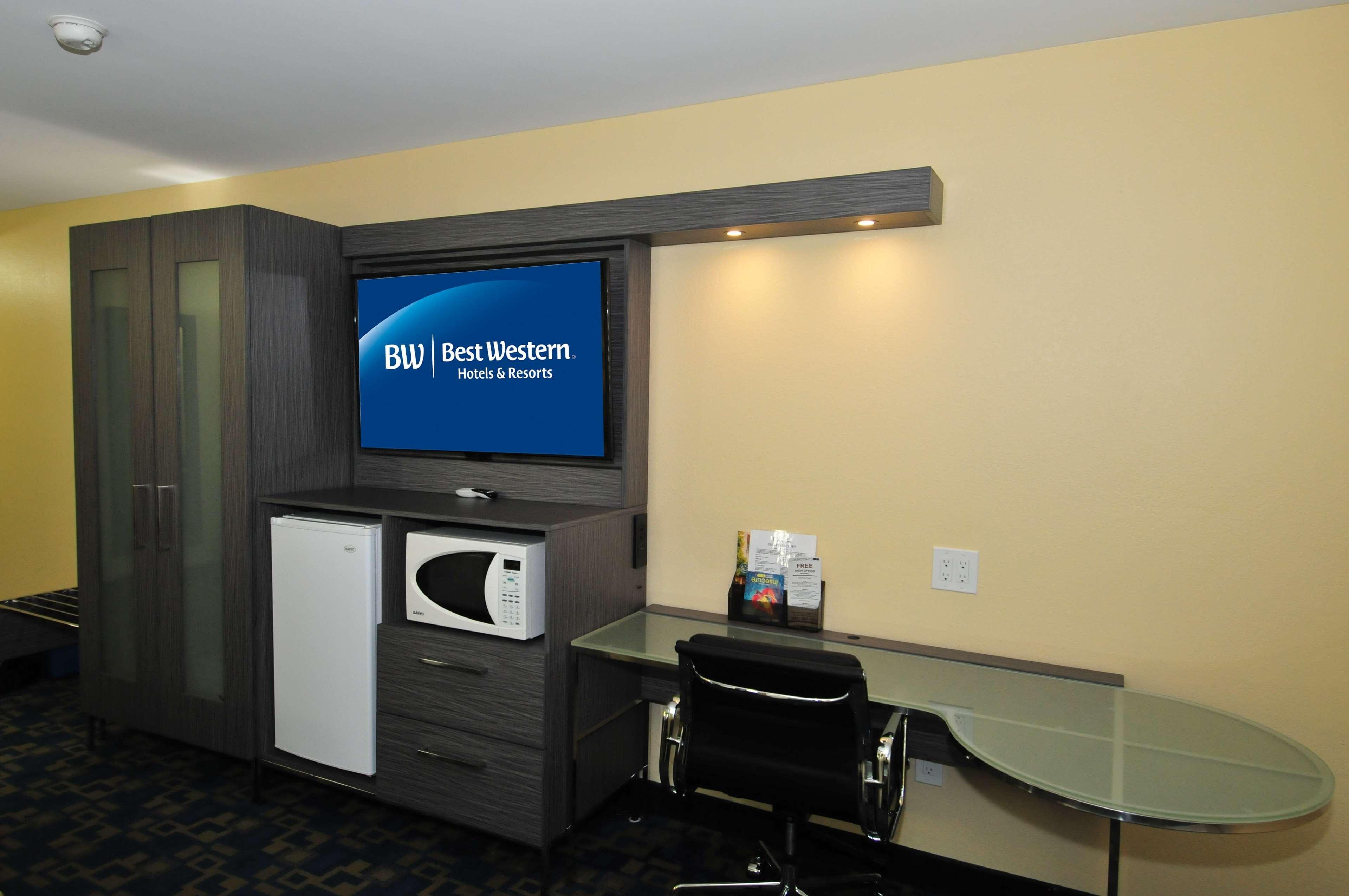 רד בלאף Best Western Antelope Inn & Suites מראה חיצוני תמונה